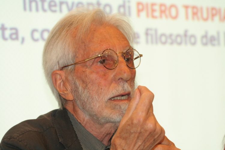 Piero Trupia - linguista, cognitivista e filosofo del linguaggio