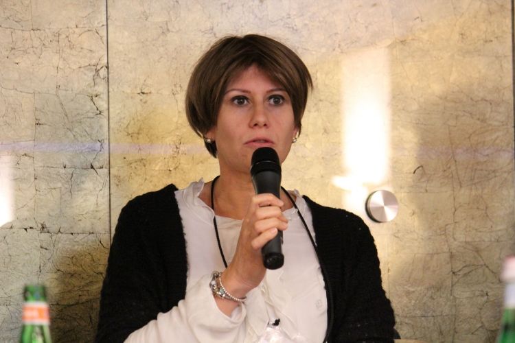 Ilaria Santambrogio, country manager italia - PLANTRONICS