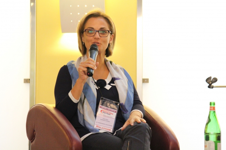 Cristina Sarnacchiaro - country manager italy - EF CORPORATE SOLUTIONS